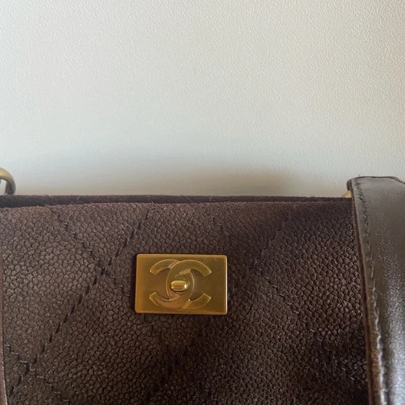 RARE~Chanel Suede Calfskin Antique Gold Metal Brown Shoulder Bag - Picture 5 of 10